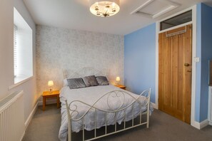 Iron/ironing board, free WiFi, bed sheets - 1 Bed in Haltwhistle (oc-nb556) (Haltwhistle)