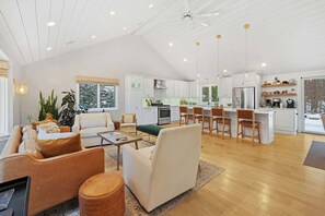 TV, fireplace, offices - Loma House - Pool, Hot Tub & Sauna walk to Lake MI (Sawyer)