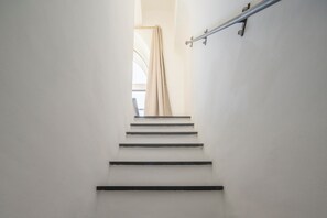 Interior detail - Torre dell Amore genova seaview  (Genoa)