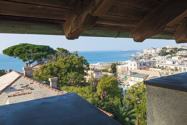 City view from property - Torre dell Amore genova seaview (Genoa)