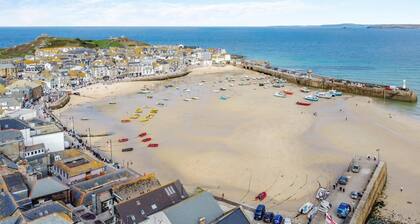 1 Bed in St Ives (oc-cher4)