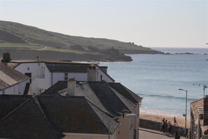 Beach - 2 Bed in St Ives (oc-pmho10) (St Ives)