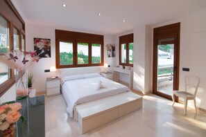 Free WiFi, bed sheets - WELCS HOUSE 303 PDA with private pool (Sant Feliu de Guixols)