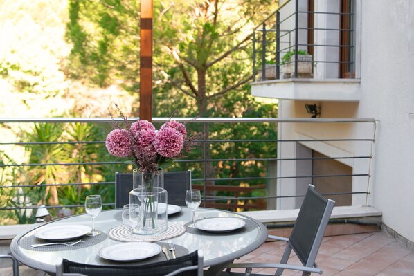 Outdoor dining - WELCS HOUSE 303 PDA with private pool (Sant Feliu de Guixols)