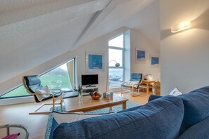TV - 1 Bed in St Ives (oc-nic48) (Saint Ives)