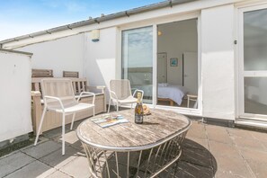 Terrace/patio - 1 Bed in St Ives (oc-nic48) (Saint Ives)