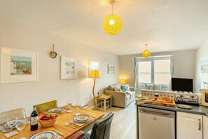 Interior - 1 Bed in St Ives (oc-cw46) (Saint Ives)