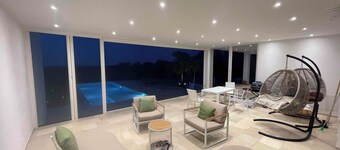 Luxury 5BR Puglia Villa - Pool & Sea Views - Direct Flight from NYC - Privacy