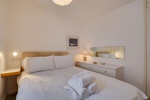 2 Schlafzimmer, Bügeleisen/Bügelbrett, kostenloses WLAN, Bettwäsche
