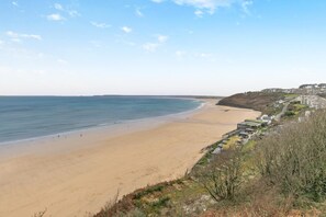 Beach - 2 Bed in St Ives (oc-godct7) (Carbis Bay)