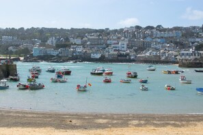 Beach - 1 Bed in St Ives (oc-upkill) (Saint Ives)