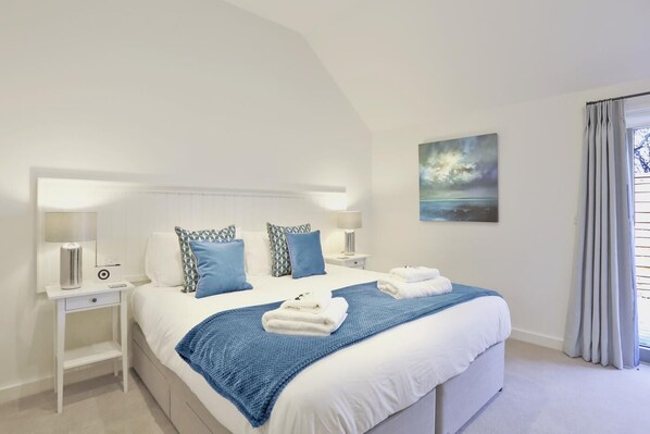 Bügeleisen/Bügelbrett, kostenloses WLAN, Bettwäsche