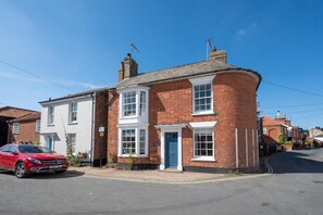 Exterior - 2 Bed in Southwold (oc-aatrin) (Southwold)