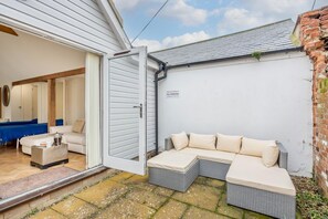 Terrace/patio - 1 Bed in Southwold (oc-aatheg) (Southwold)