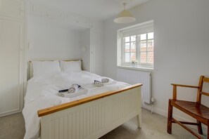 Iron/ironing board, free WiFi, bed sheets - 2 Bed in Southwold (oc-aalavc) (Southwold)