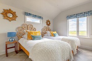 Iron/ironing board, free WiFi, bed sheets - 2 Bed in Southwold (oc-aathca) (Southwold)