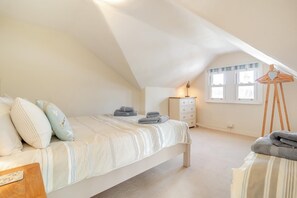 Iron/ironing board, free WiFi, bed sheets - 4 Bed in Southwold (oc-aabrig) (Southwold)