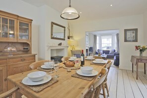 Dining - 3 Bed in Southwold (oc-aacait) (Southwold)