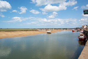 Beach - 3 Bed in Wells-next-the-Sea (oc-1963) (Wells-next-the-Sea)