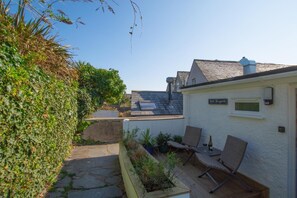 Terrace/patio - 1 Bed in Padstow (oc-p00735) (Padstow)