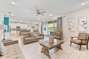 Smart TV - Westland Retreat - Private Pool • Near Disney (Kissimmee)