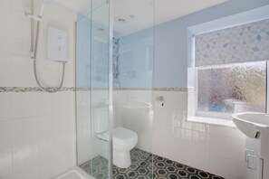 Towels - 2 Bed in Gayle (oc-ds912) (Hawes)