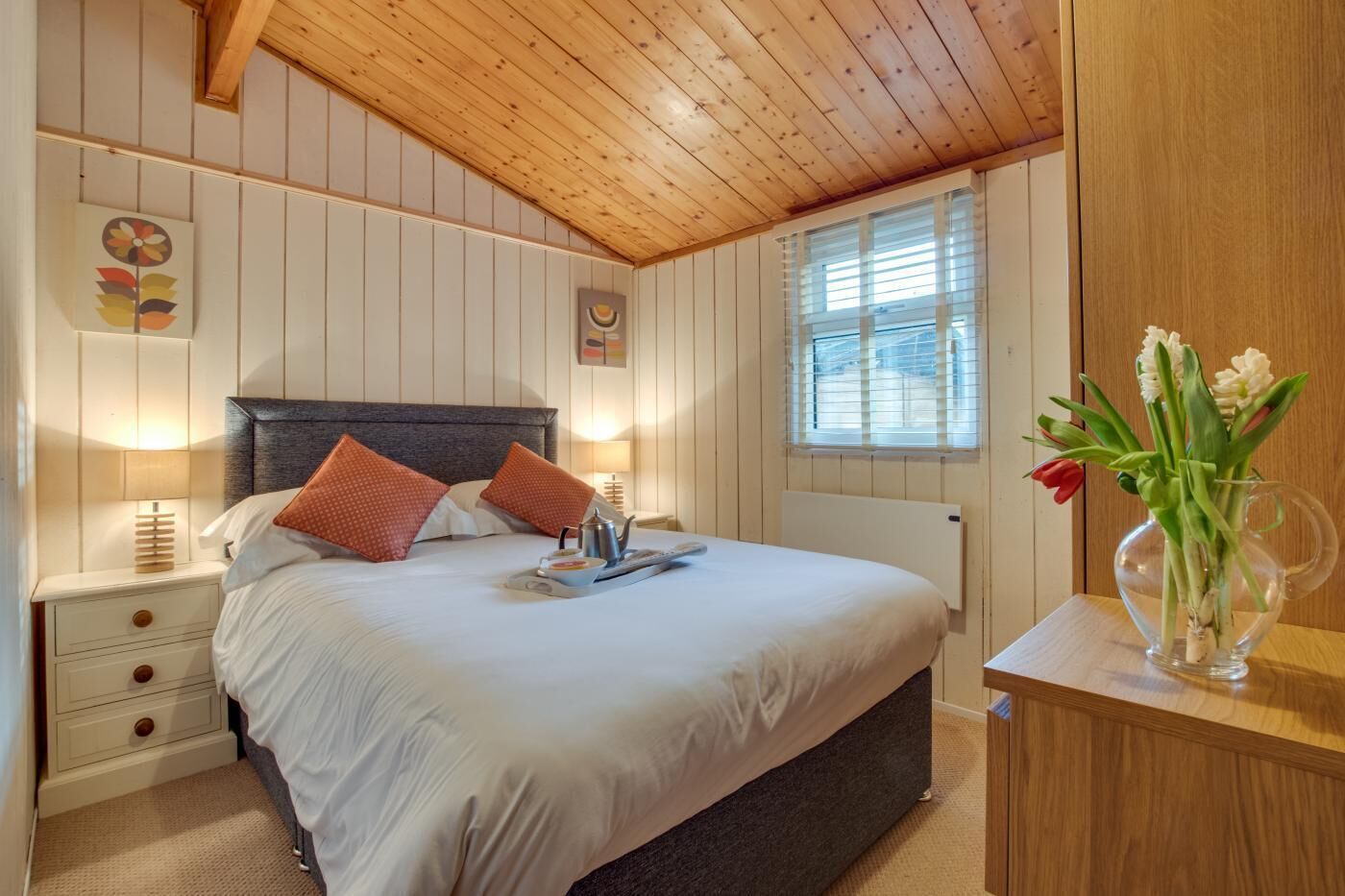 3 chambres, fer et planche à repasser, Wi-Fi gratuit, draps fournis