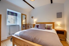 2 dormitoris, planxa i posts de planxar, wifi gratuïta i roba de llit 