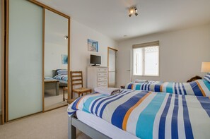 4 habitaciones, tabla de planchar con plancha y wifi gratis
