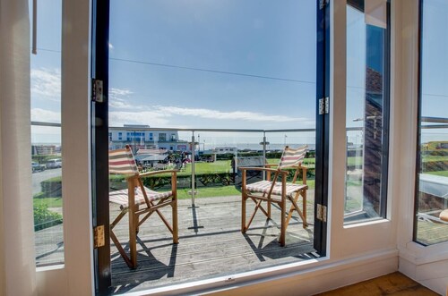 4 Bed in Southwold (oc-hhigh)