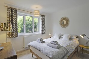 Iron/ironing board, free WiFi, bed sheets - 5 Bed in Walberswick (oc-hferin) (Walberswick)