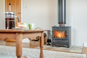 Interior - 2 Bed in Yoxford (oc-hploug) (Yoxford)