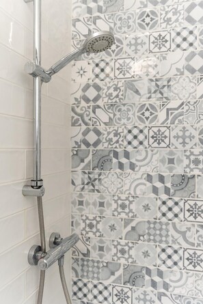 Towels - 6 Bed in Nr Southwold (oc-hohall) (Reydon)