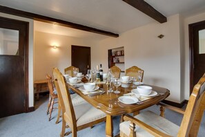 Dining - 4 Bed in Hawes (oc-ds940) (Hawes)