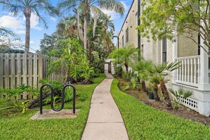 Property grounds - Casita Olas l Walk to DT l Mins to Beach (St. Augustine)