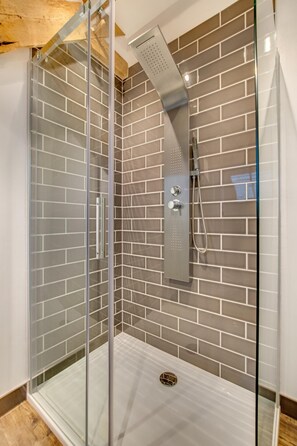 Hair dryer, towels - 1 Bed in Bala (oc-bow114) (Bala)