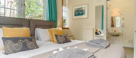 Fer et planche Ă repasser, Wi-Fi gratuit, draps fournis