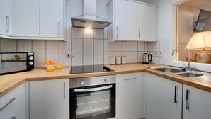 Uklassifisert bilde, 5 av 14, knapp