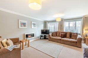 TV - 5 Bed in Beadnell (oc-26743) (Beadnell)