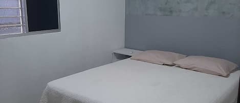 Internet, bed sheets