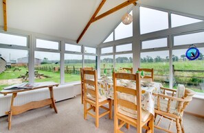 Dining - 2 Bed in Belford (oc-79885) (Belford)