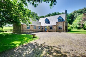 Exterior - 4 Bed in Waren Mill (oc-24339) (Waren Mill)