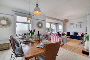 Dining - 4 Bed in Praa Sands (oc-poohco) (Praa Sands)