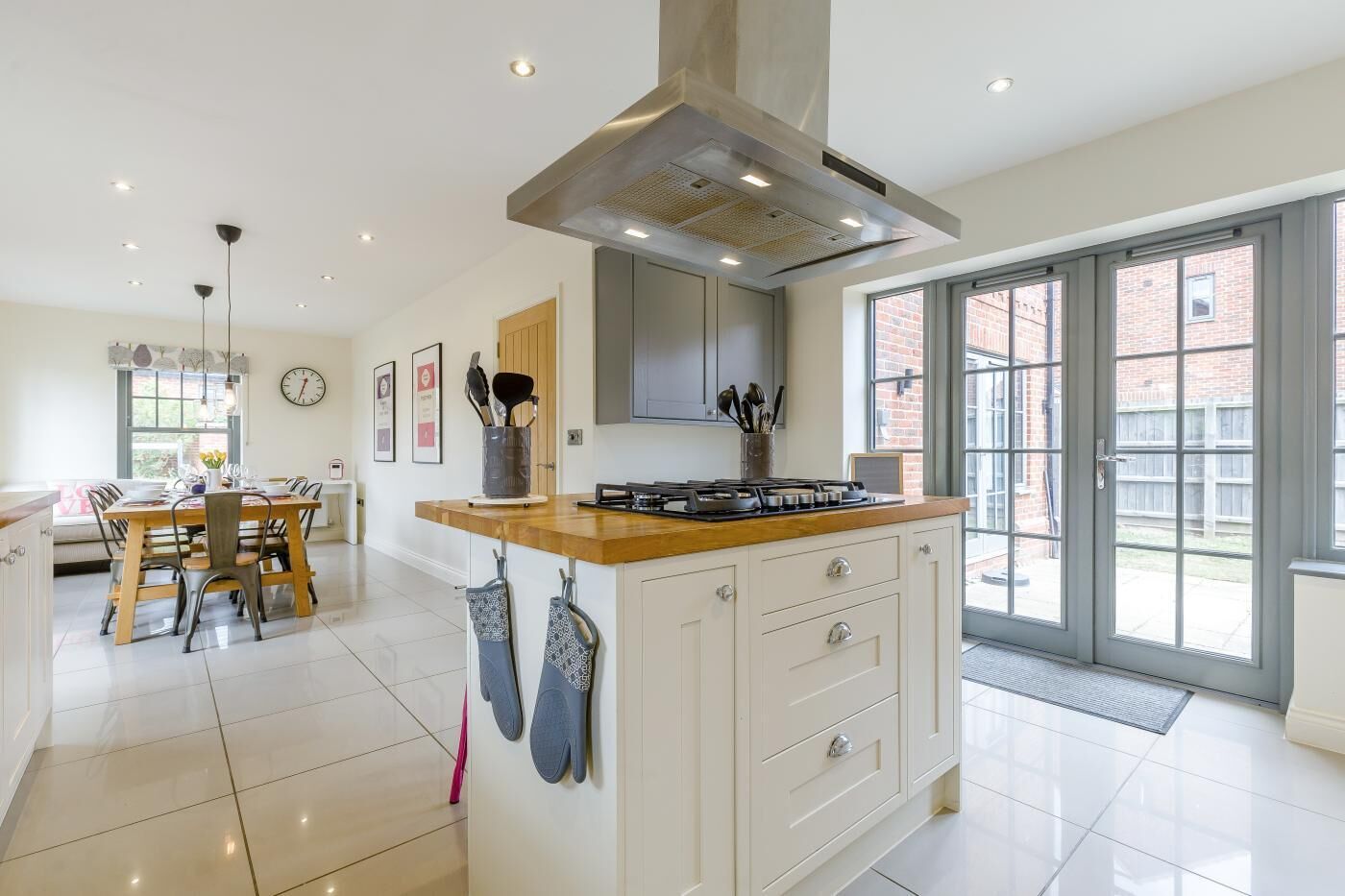 Microwave, oven, dishwasher, highchair