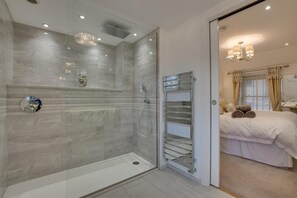 Hair dryer, towels - 1 Bed in Conwy (oc-bow117) (Conwy)