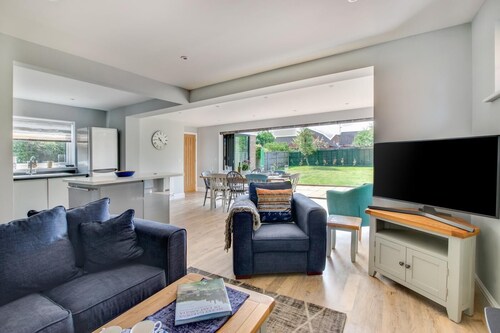 4 Bed in Reydon (oc-lxw)