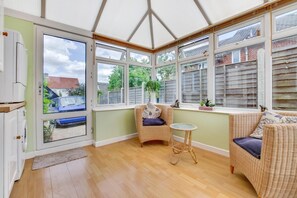 Interior - 1 Bed in Benhall (oc-2bg) (Sternfield)