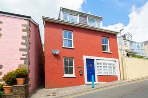 Exterior - 2 Bed in Saundersfoot (oc-pw9157) (Saundersfoot)