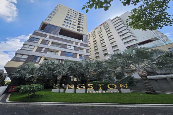 واجهة المنشأة