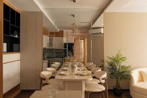 Phòng Suite Presidential, 2 phòng ngủ, quyền sử dụng Club Lounge, quang cảnh thành phố | Bộ trải giường bằng vải cotton Ai Cập, bộ đồ giường cao cấp